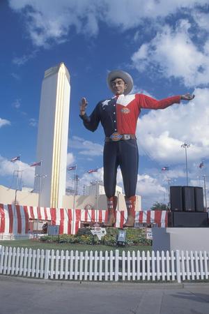 Primary view of [Big Tex and the Iconic 1936 Tower Building at the State Fair of Texas]