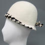 Thumbnail image of item number 2 in: 'Cloche hat'.