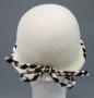 Thumbnail image of item number 3 in: 'Cloche hat'.