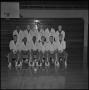 Thumbnail image of item number 1 in: '[1966 - 1967 Men's Basketball Team, 4]'.