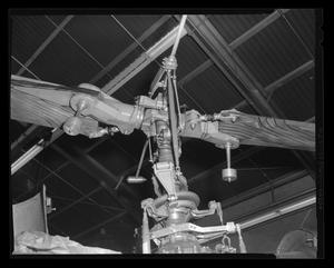 Primary view of object titled '[Main rotor of the XH-40]'.