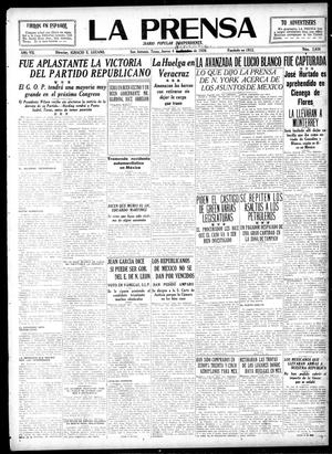 Primary view of object titled 'La Prensa (San Antonio, Tex.), Vol. 7, No. 2,038, Ed. 1 Thursday, November 4, 1920'.