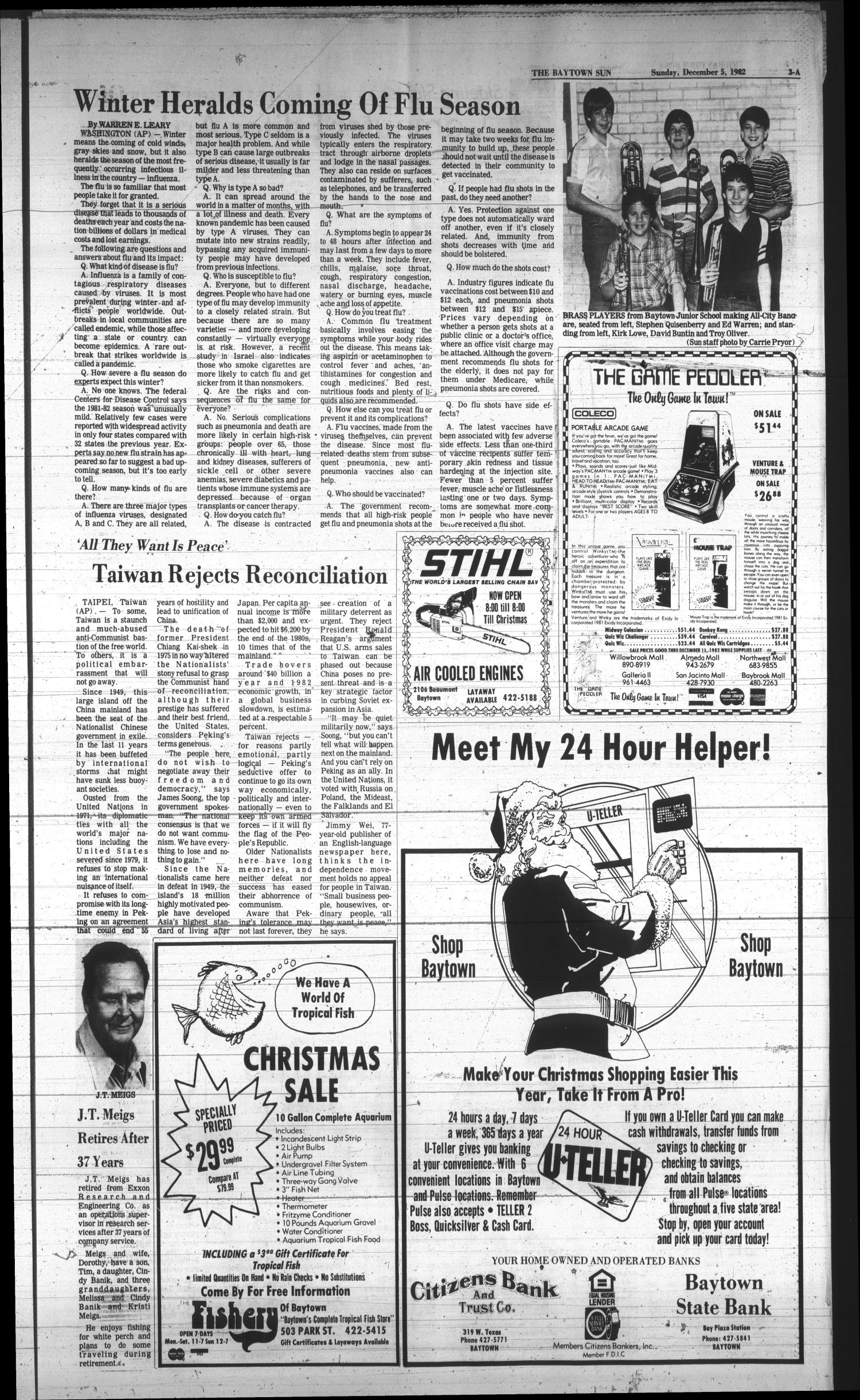 The Baytown Sun (Baytown, Tex.), Vol. 61, No. 31, Ed. 1 Sunday, December 5, 1982
                                                
                                                    [Sequence #]: 3 of 65
                                                