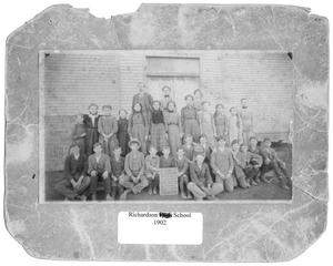 Primary view of object titled 'Richardson High School 1902'.