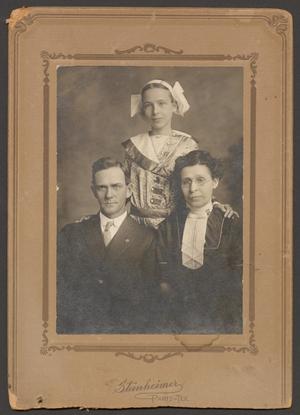Primary view of object titled '[Portrait of 3 Unknown People]'.