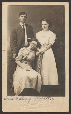 Primary view of object titled '[Postcard of Onie and Lucy Martin]'.