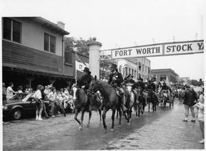 Primary view of object titled 'Texas Sesquicentennial Wagon Train in Fort Worth'.