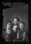 Primary view of [Alice Snearly, unknown woman, and Gertrude Snearly Kelley]