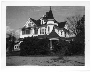 Primary view of object titled '[722 S. Magnolia - Lucas Davey House]'.