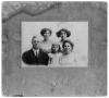 Photograph: [Unidentified Family 2]