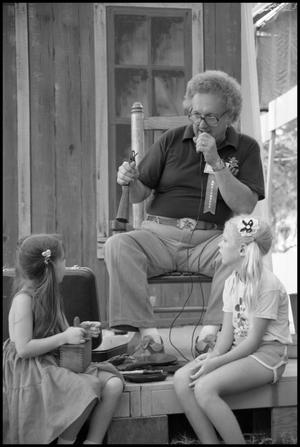 Primary view of object titled '[Bill Sallee Telling a Story]'.