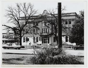 Primary view of object titled '[Uvalde County Courthouse Photograph #2]'.