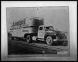 Thumbnail image of item number 1 in: 'Commercial Truck'.