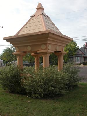 Primary view of object titled 'Gazebo on grounds of the Red River County Courthouse, Clarksville'.