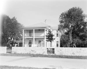 Primary view of object titled '[Davenport, William J. Residence]'.