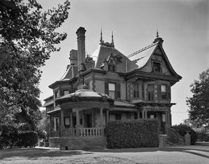 Primary view of object titled '[Eddleman-McFarland House, (Southeast oblique)]'.