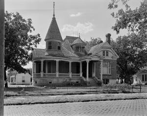 Primary view of object titled '[Historic Property, Photograph THC_12-0535]'.