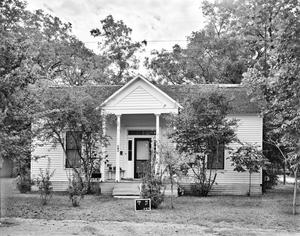 Primary view of object titled '[Historic Property, Photograph THC_11-1356]'.