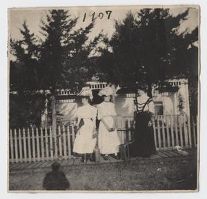 Primary view of [Photograph of Nelle Turney with Friends]