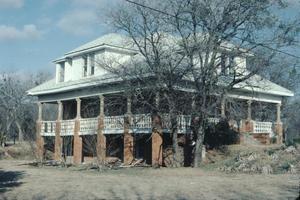 Primary view of object titled '[Historic Property, Photograph 632-03]'.